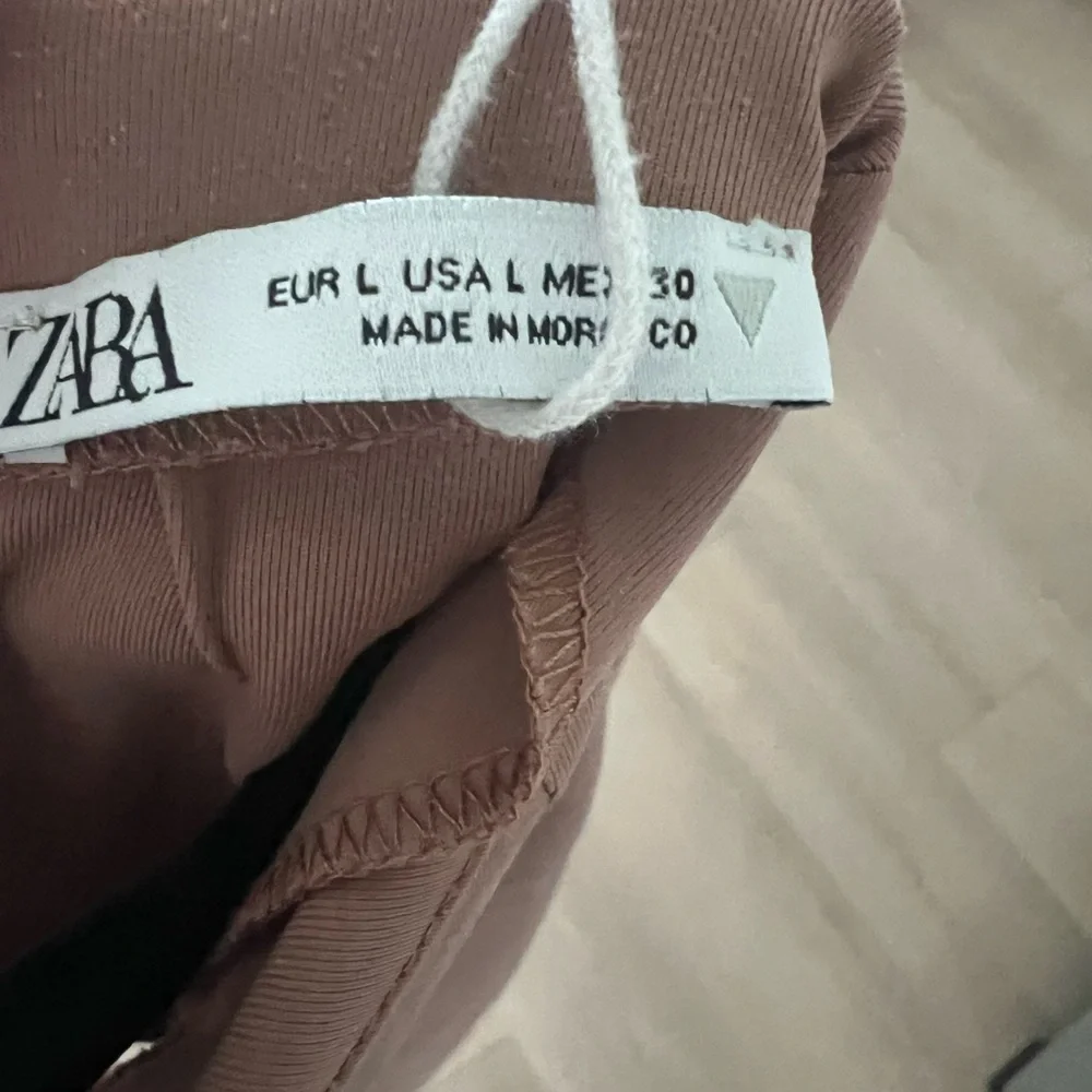 Zara Tan Long Sleeve Women's Top Size Large - Picture 6 of 7